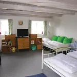 Gorgeous Home In Humble With Wifi Tatil Evi *