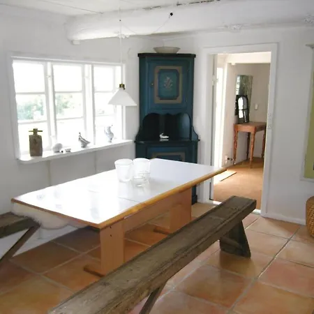 Beautiful In With House Sea View *
