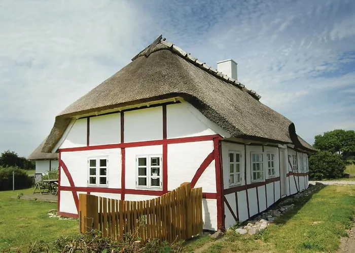 別荘 3 Bedroom Lovely In *